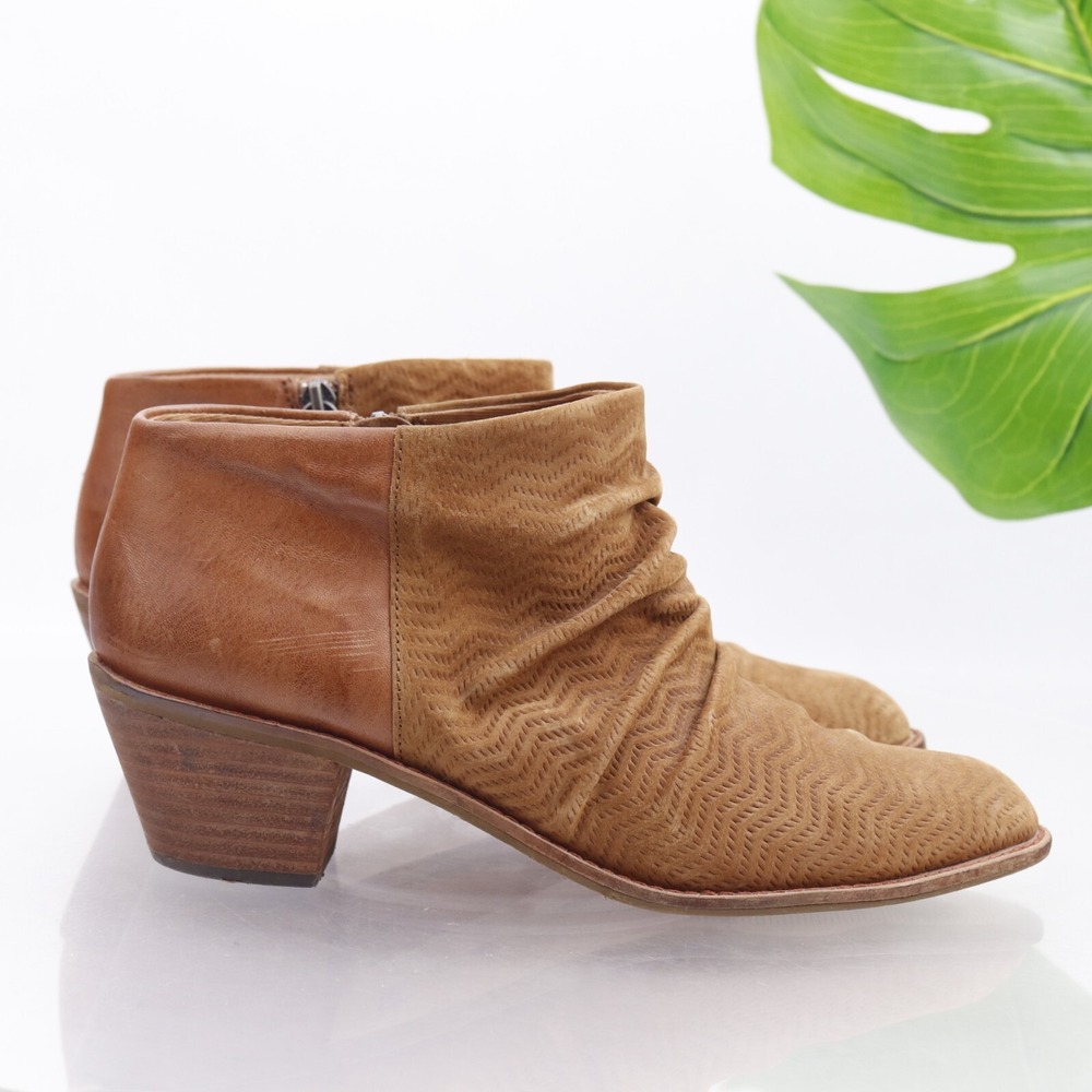 Kelsi Dagger Womens Russet Boots Size 10 Brown Suede Ruched Booties Block Heel